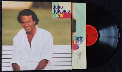 JULIO IGLESIAS " CALOR " SPAIN 1992 LP WITH INNER SLEEVE - Image 1 of 2