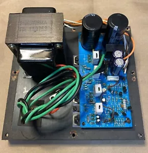 AMPLIFICADOR KLIPSCH KSP-400 Panel Subwoofer Amplificador Recapitulación y Servicio. Servicio de reparación. - Imagen 1 de 3