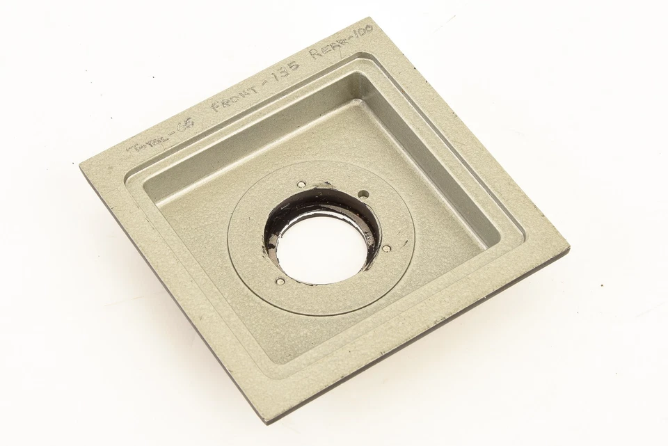 Graflex Graphic View 24mm Recessed Lens Board with 26mm Hole Vintage V25 - Image 1 of 4