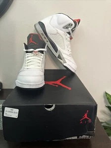 2017 Nike Air Jordan 5 V White Cement Retro Black Red Silver 136027-104 Size 12 - Picture 1 of 7