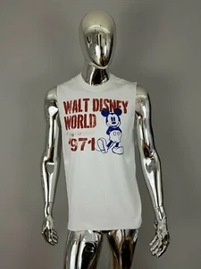 Disney Parks Mickey White GRAPHIC T Shirt Size M - Picture 1 of 4