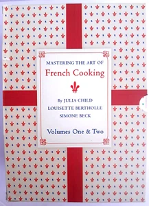 MASTERING THE ART OF FRENCH COOKING: VOL. 1 & 2 / BOOK SET 2009 - GOOD CONDITION - Picture 1 of 15