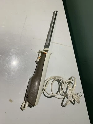 Cuchillo eléctrico para tallar cocina General Electric 9 pulgadas Foto 1 de 4