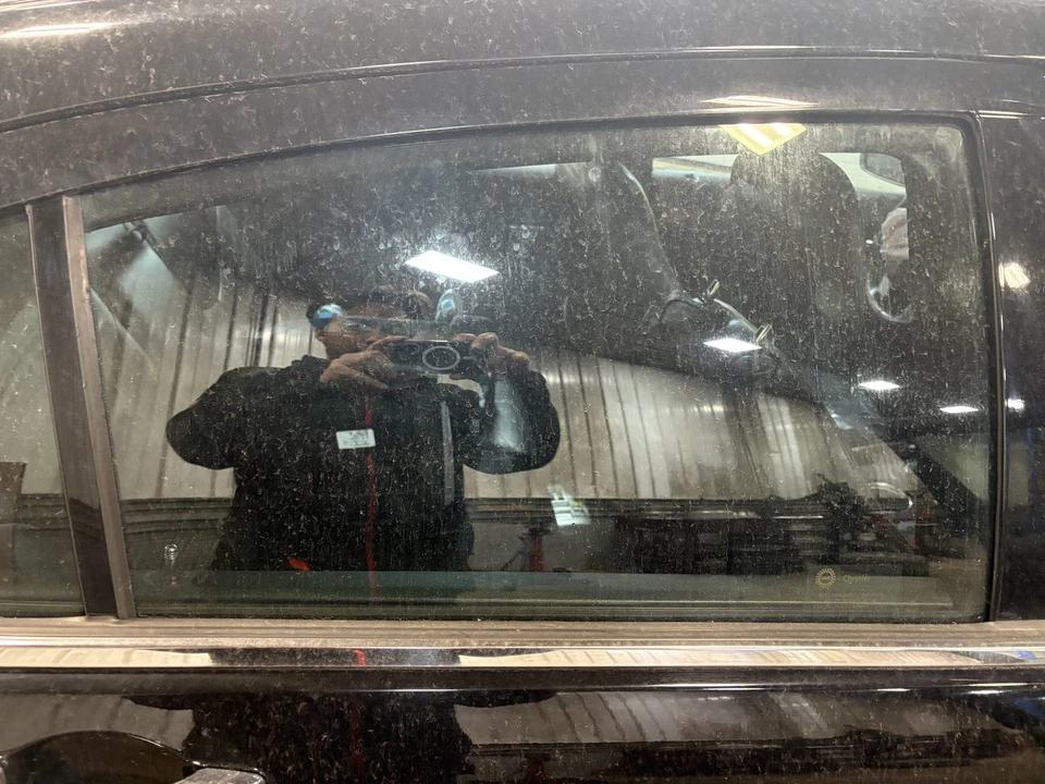 Rear Door Glass/window CHRYSLER 200 Right 11 12 13 14 - Image 1 of 1