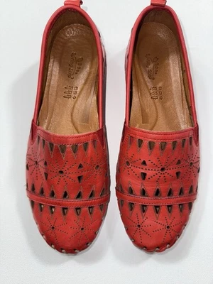 Spring Step Red Women's Leather Fusaro Loafer Eyelet Comfy Slip-On Shoe US 7.5 - Image 1 of 4