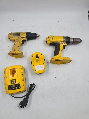 Lot De 4 Outils Sans Fil Dewalt, Perceuse/Visseuse DW907, Utilisé En Bon État - Photo 1/4