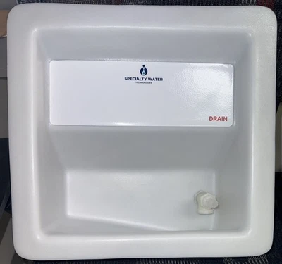 SWT Alta Calidad Estación de Diálisis Clínica Caja de Pared Totalmente Nueva Foto 1 de 4