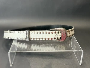 Cinturón vintage años 90 St. Maarten Dallas blanco tachonado hebilla plateada - Imagen 1 de 7