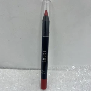 Niveles de contorno de crayón Christian Dior. Lápiz delineador de labios 080/Red Smile 0,8 G NUEVO - Imagen 1 de 3