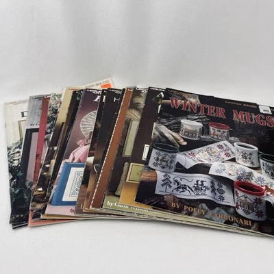 Vintage Leisure Arts Cross Stitch Leaflets Lot of 21 Booklets Color Patterns - Image 1 of 4