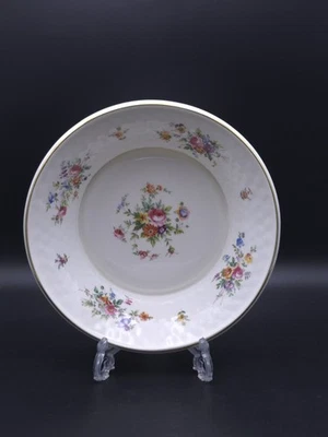 Minton Marlow Large Basket Bowl-1st Quality - Image 1 of 4