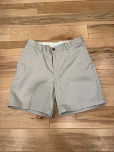 L.L Bean Shorts 33 Men's Classic Fit Cotton Outdoor Khaki Casual Activewear - Picture 1 of 4