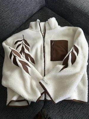 Taylor Swift Life is a Willow sherpa zip up fleece jacket In 2XL - Image 1 of 3