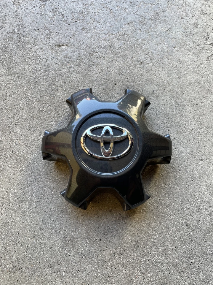 Tapacubos central de rueda Toyota Tacoma 2016-2020 2021 22 carbón OEM 4260B-04050 Foto 1 de 3