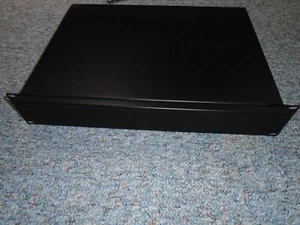 Cassetto Rack Acciaio 2 Spazio 2U Montaggio Rack 19" - Foto 1 di 3