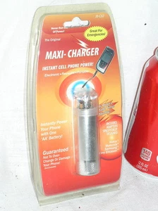 NEW INSTANT EMERGENCY INSTANT CELL PHONE POWER MAXI-CHARGER JB-C02 USA - Picture 1 of 8