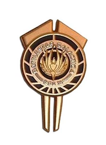 Space TV Show Battlestar Galactica Commander Gold Uniform Logo Pin for Cosplay - Picture 1 of 1