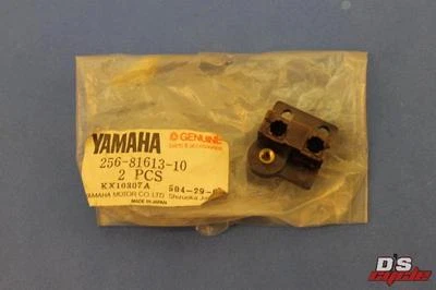 NOS Yamaha 1970-1971 XS1 1972 XS2 1975-1980 XS650 Brush Holder 256-81613-10-00 — 第 1/4 张图片