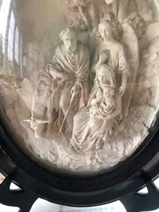 Religious Chalkware Figures of Jesus, Mary and Joseph Convex Frame - Picture 1 of 10