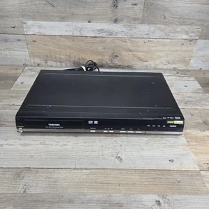 Toshiba D-R410 HDMI DVD DVD-RW+RW +R Video Recorder Player - Tested - Picture 1 of 8