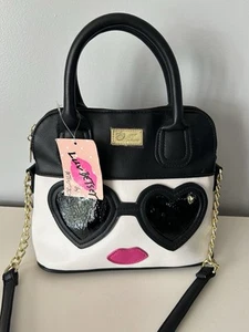 Betsey Johnson Luv Damen Gesicht Sonnenbrille rosa Lippen Umhängetasche Handtasche neu mit Etikett neu - Bild 1 von 15