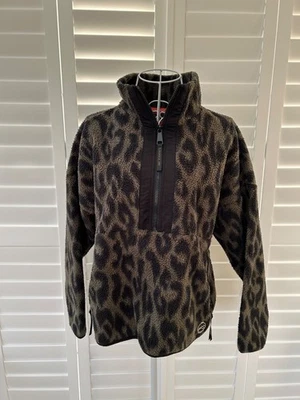 Colección Next Elements Negro Caqui Estampado Animal 1/2 Cremallera Vellón Talla 12 Petite Foto 1 de 4