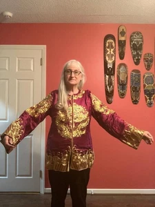 CL-KIM-15 short burgundy satin jacket detailed golden dragon design Kimono Lg - Picture 1 of 6