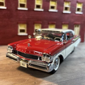 Danbury Mint 1957 Mercury Turnpike Cruiser 1:24 Diecast Continental Kit W/Sd-Skt - Picture 1 of 17