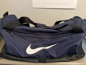 Nike Unisex XL Duffel Training Gym Bag Black/Blue 24.75 inches Lots of Storage - Picture 1 of 7