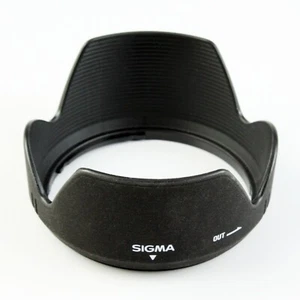 Sigma -62mm LH 680-01 Twist-On Petal Lens Shade Hood for 18-200mm/18-125mm DC AF - Picture 1 of 2
