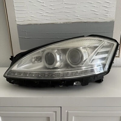 Faro izquierdo de xenón HID 2010-2013 MERCEDES-BENZ W221 S550 S63 2218202539 OEM Foto 1 de 4