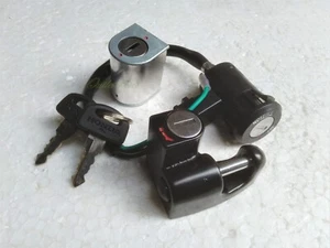 Honda XL100S XL80S Main Ignition Switch Comb Steering Lock Helmet Holder Key Set - Picture 1 of 9