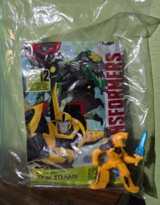 Transformers Robots in DisguiseTiny Titans Series 6 Bumblebee 1/12 Hasbro - Photo 1 sur 1