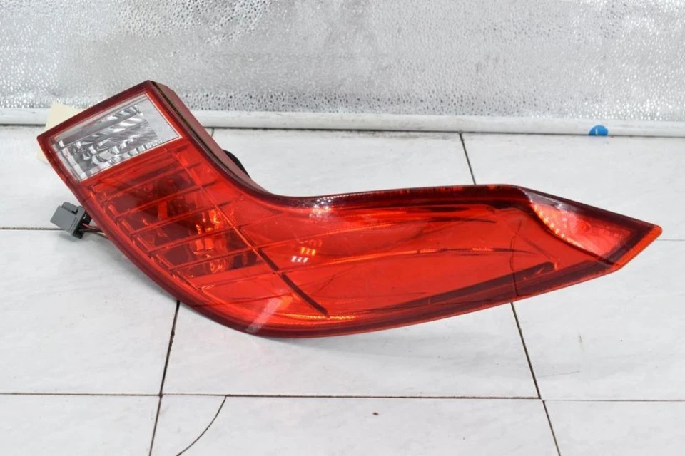 FORD FOCUS II CABRIOLET 2.0 6N41-13A603-A Luce Posteriore Sinistra - Immagine 1 di 2