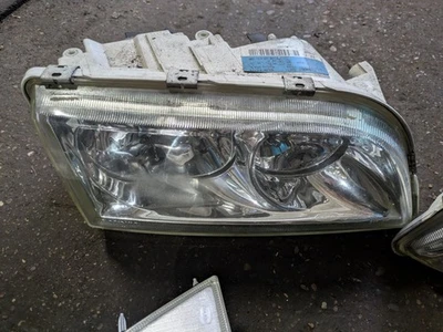Volvo V40 S40 Scheinwerfer Klarglas Blinker - Bild 1 von 4