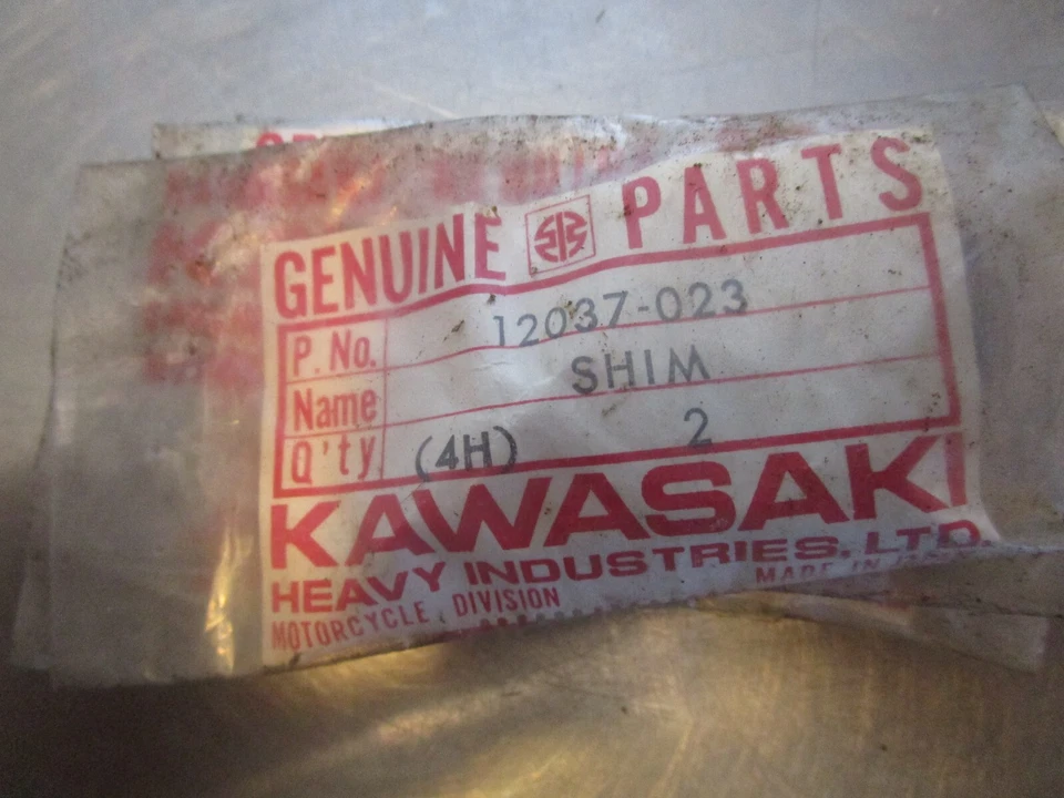 数量 2 川崎 12037-023 3.10 气门调节 SHIM KZ1000 GPZ1100 KZ900 z1 — 第 1/1 张图片