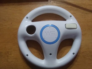 Nintendo Wii OEM Official Mario Kart Steering Wheel for Wii - White - Picture 1 of 2