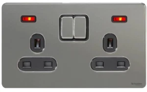 Ultimate Screwless Flat Plate Black Nickel Black Insert 2 Gang 13A Switch - Bild 1 von 1