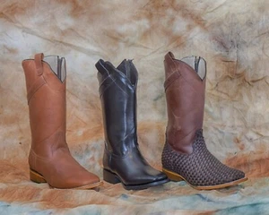 Easy On Lederstiefel mit verdeckten Tragetaschen und seitlichen Reißverschlüssen. - Bild 1 von 5