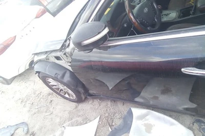 Hyundai Genesis 2010 transmisión automática OEM 136 k millas - LKQ366998505 Foto 1 de 3