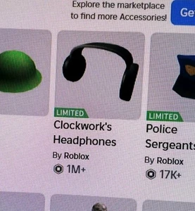 Roblox Clockworks Headphones (LIMITED EDITION RARE) - Picture 1 of 2