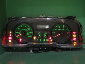 07 CROWN VICTORIA P71 INSTRUMENT GAUGE CLUSTER SPEEDO TACH MILEAGE PROG 1799 - Picture 1 of 13