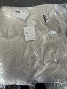 NEW! Pottery Barn Luxe Faux Fur Throw 50" X 60" in Ivory Color - Picture 1 of 4
