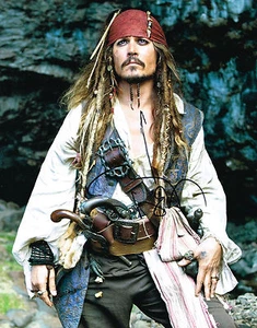 Johnny Depp SIGNED 11x14 Photo Pirates of the Caribbean Jack Sparrow COA - Picture 1 of 1