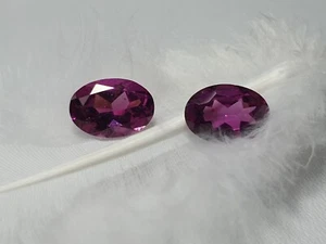 Par de piedras preciosas de corte 7x9 mm rodolita natural púrpura claro ovalado 2ps. - Imagen 1 de 6