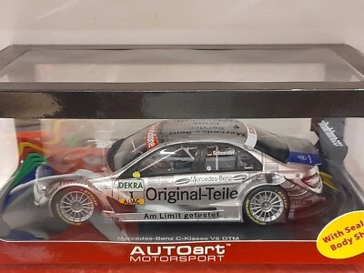 Autoart 80730 Mercedes-Benz C-Class V8 #1Schneider "Original-Teile" DTM2007 1/18 - Immagine 1 di 2