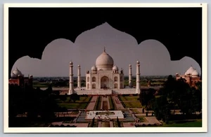 POSTCARD RPPC TAJ MAHAL AGRA - Picture 1 of 2