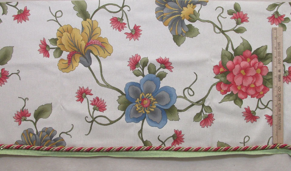 Craft Lot Fabric & Cord Trim Guell Brand Large Floral Tropical Linen 5 Pieces - Image 1 of 1