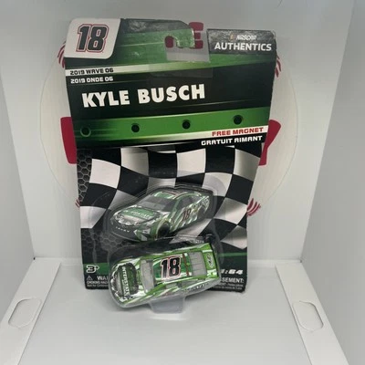 2019 NASCAR Authentics Wave 6 #18 Interstate Batteries Kyle Busch 1:64 Diecast - Image 1 of 4