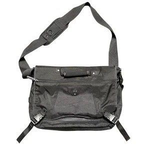 Borsa a tracolla vintage anni 2000 GAP Messenger biker ciclista tattica nera Y2K Gorpcore - Foto 1 di 16